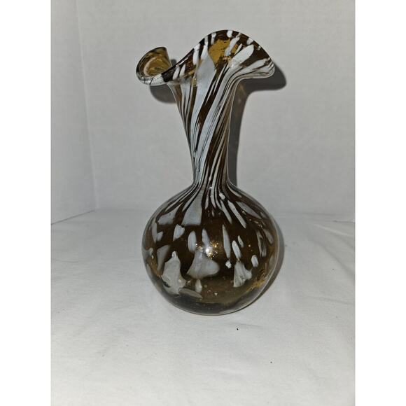 Hand Blown Glass Gold Amber And White Vase 6" Tall 4" Wide - Picture 3 of 6
